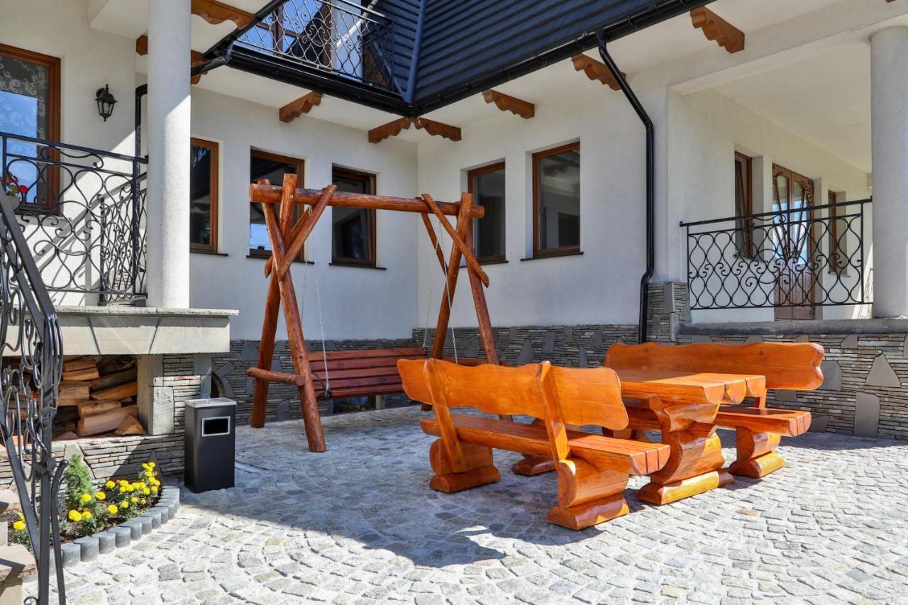Pokoje Goscinne Roztoka Poronin Bagian luar foto